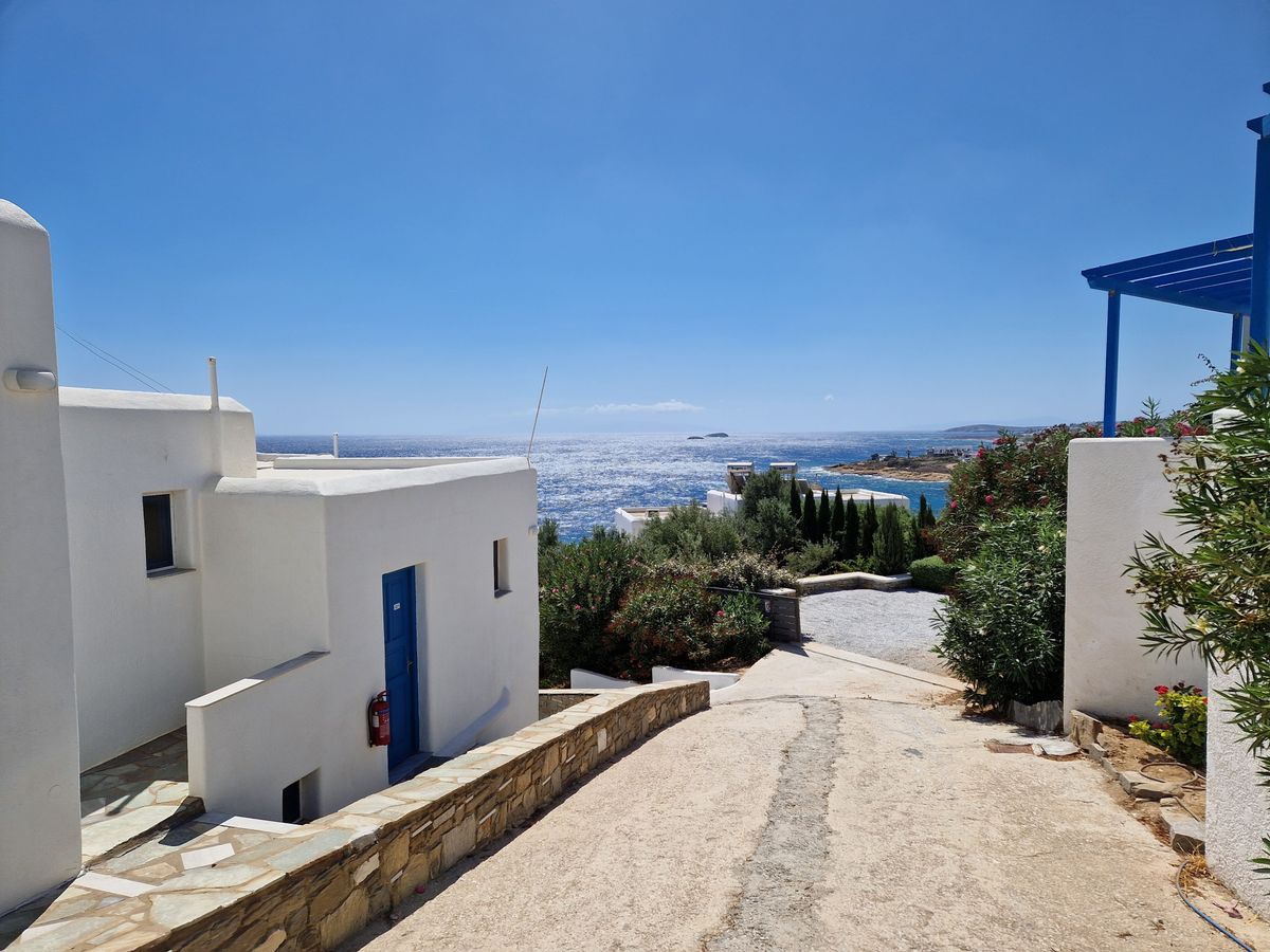 Paros (and a taste of Antiparos)